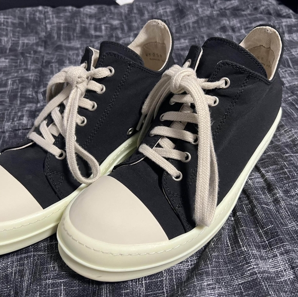 Meet your Posher, Mirna - Picture 1 of 1